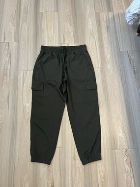 Old Navy Women's Olive Joggers